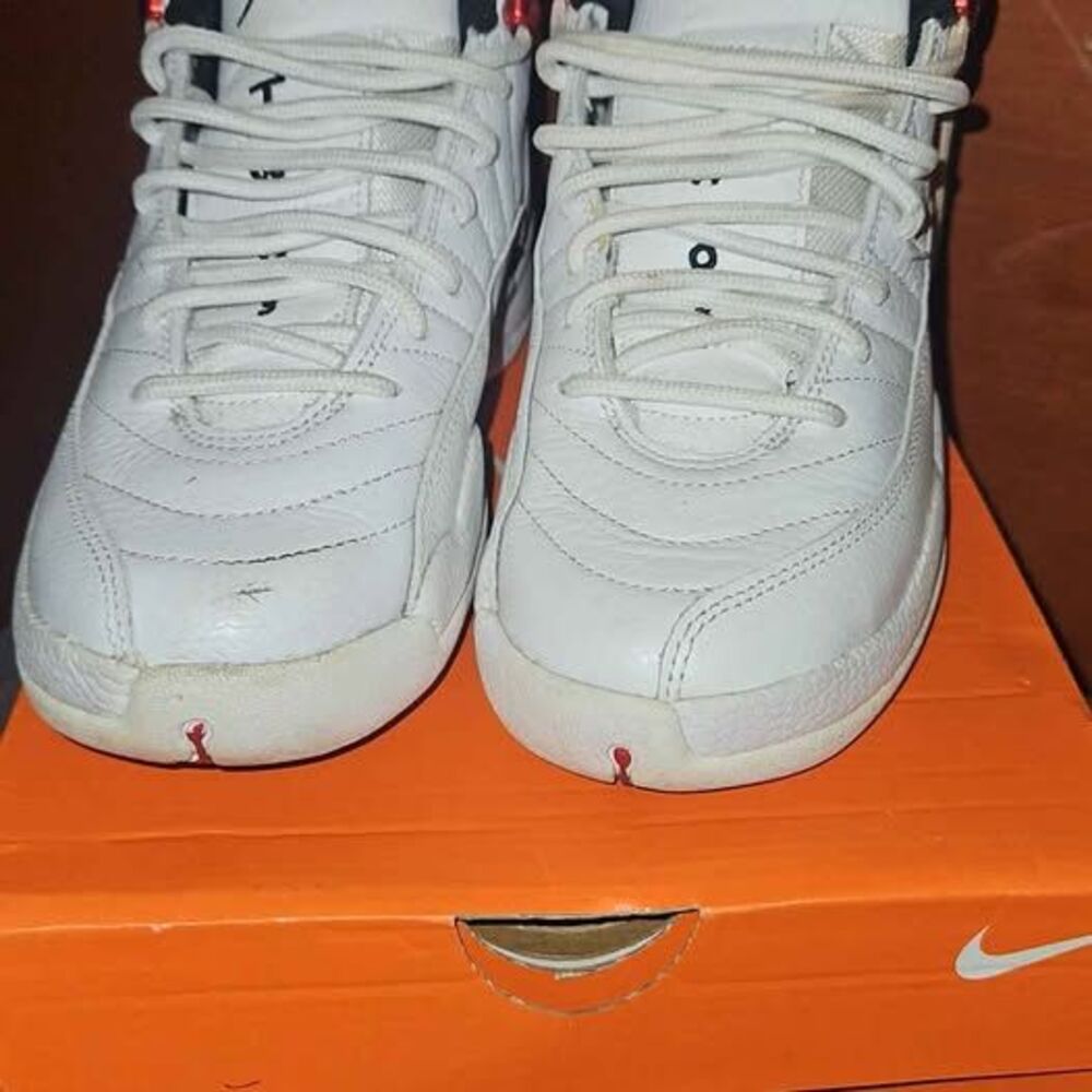 Air Jordan 12 Retro